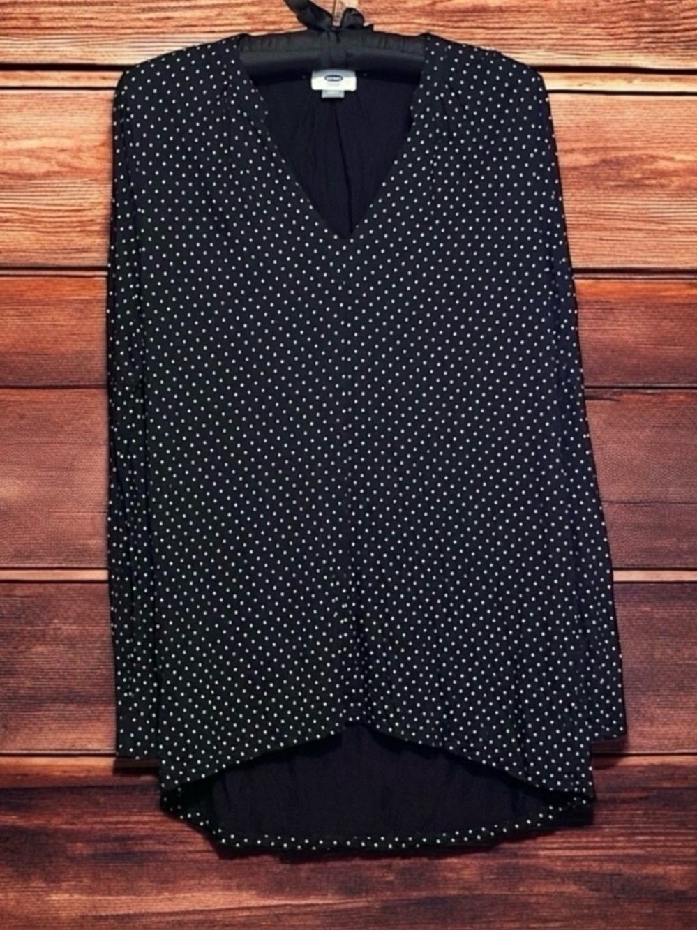 OLD NAVY BLACK AND WHITE POLKA DOTS TUNIC SIZE MEDIUM
